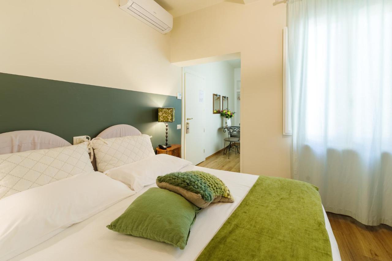 Aurora Boutique Hotel & Private Spa 斯波莱托 外观 照片