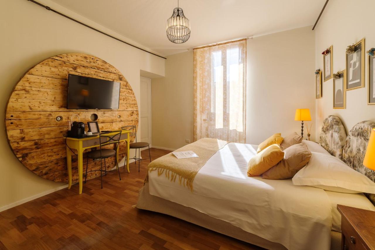 Aurora Boutique Hotel & Private Spa 斯波莱托 外观 照片
