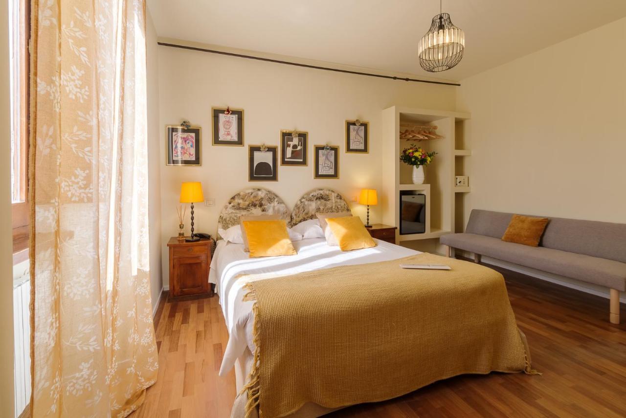 Aurora Boutique Hotel & Private Spa 斯波莱托 外观 照片