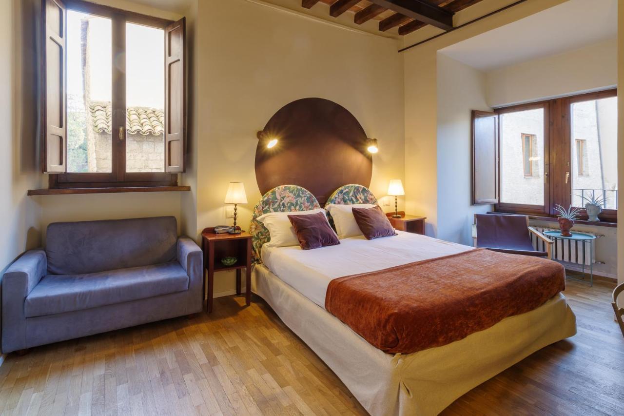 Aurora Boutique Hotel & Private Spa 斯波莱托 外观 照片