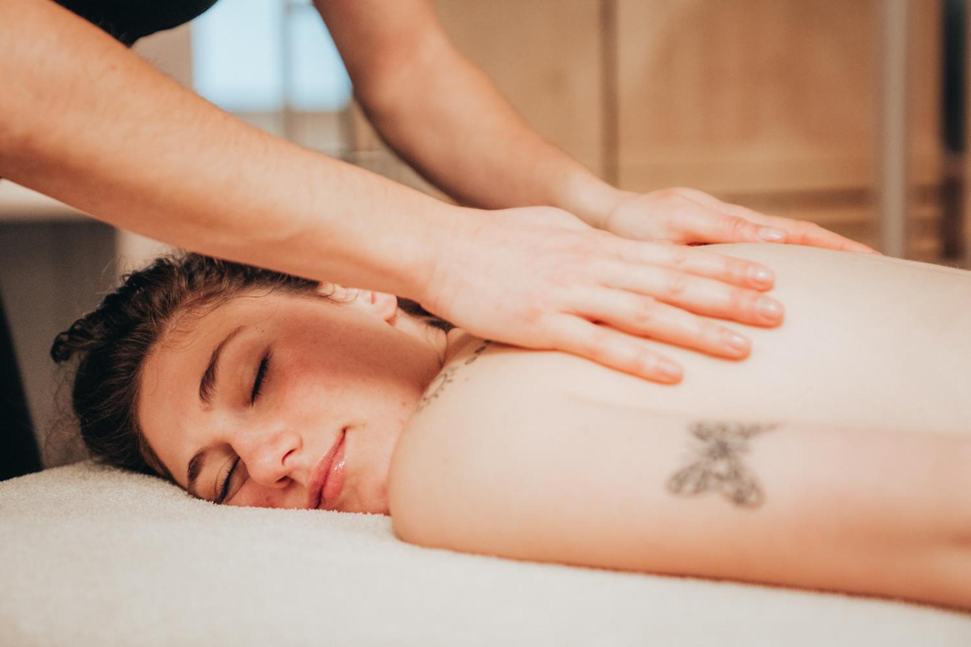 Aurora Boutique Hotel & Private Spa 斯波莱托 外观 照片