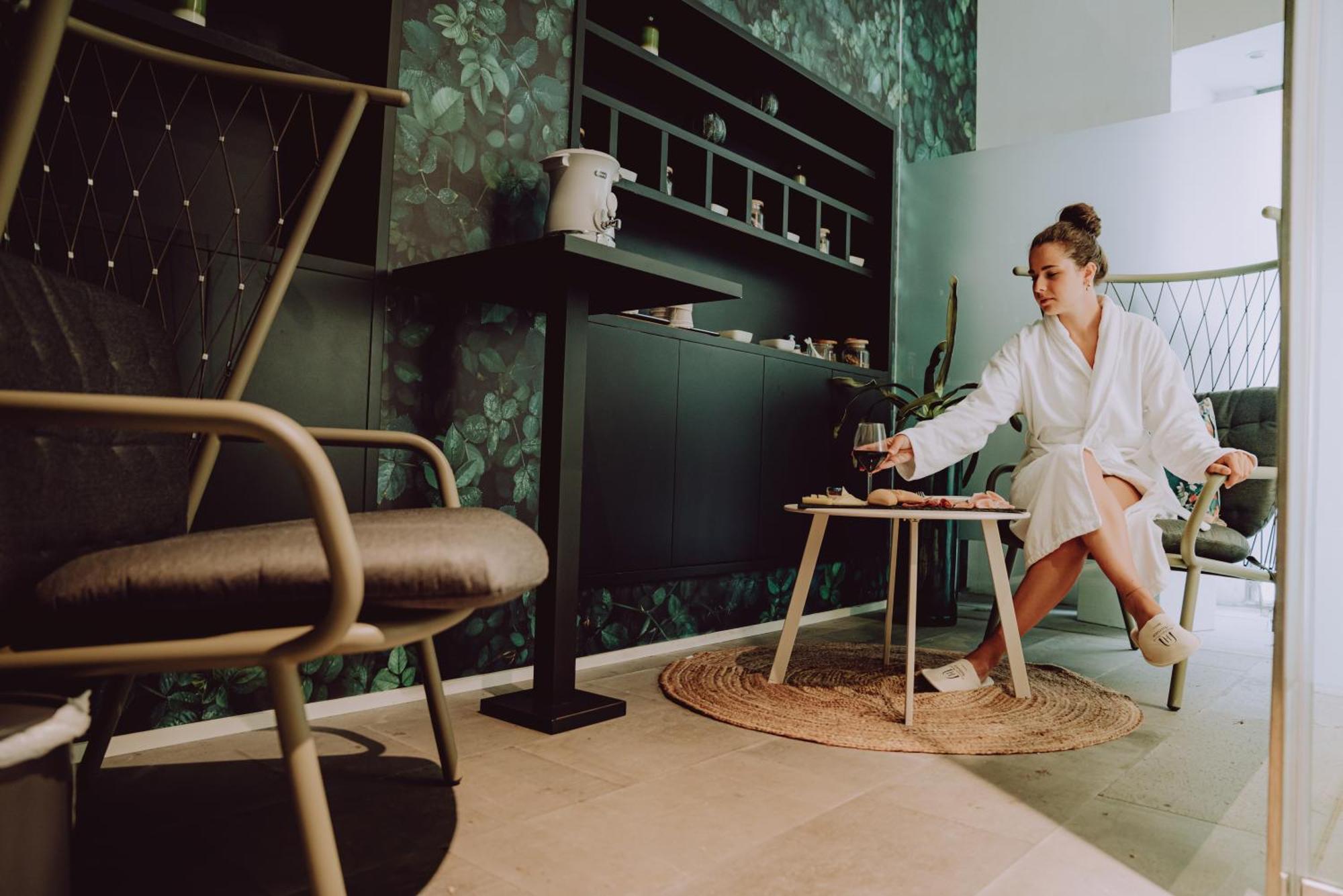 Aurora Boutique Hotel & Private Spa 斯波莱托 外观 照片